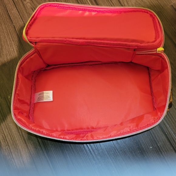 Leopard cosmetic case - Picture 2 of 2